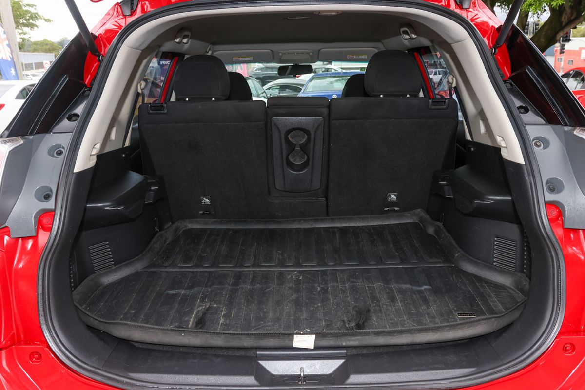 2016 Nissan X-TRAIL ST T32