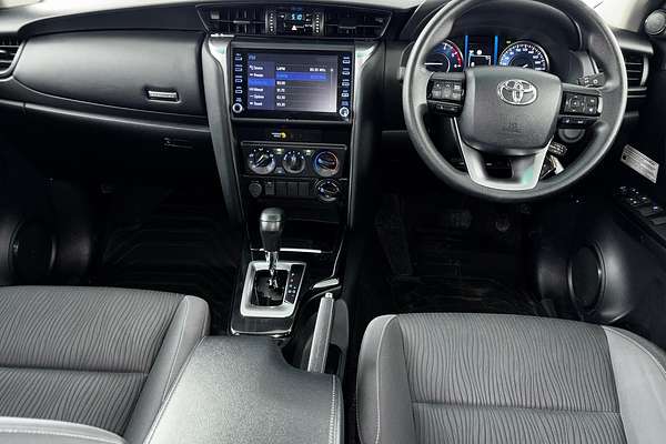 2021 Toyota Fortuner GX GUN156R