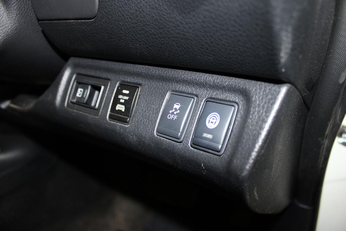2021 Nissan Navara ST-X D23 4X4