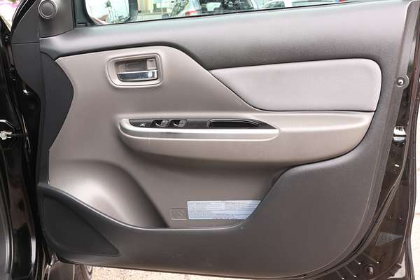 2017 Mitsubishi Triton GLS MQ 4X4
