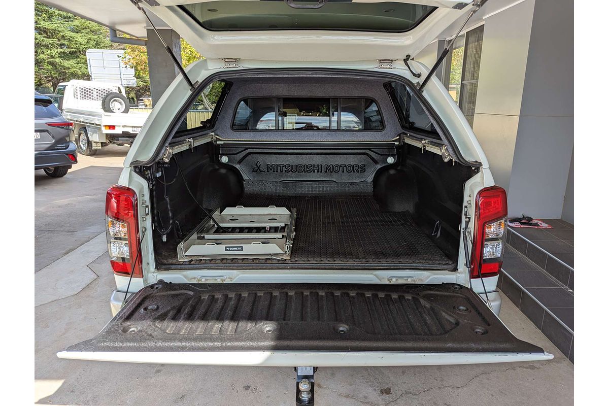 2021 Mitsubishi Triton GLS MR 4X4