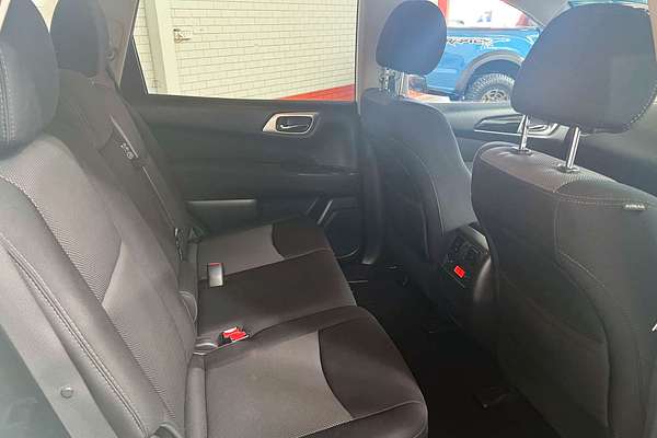 2018 Nissan Pathfinder ST R52 Series II
