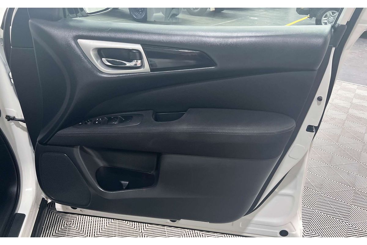 2018 Nissan Pathfinder ST R52 Series II