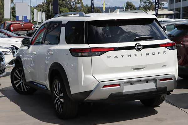 2023 Nissan Pathfinder Ti-L R53