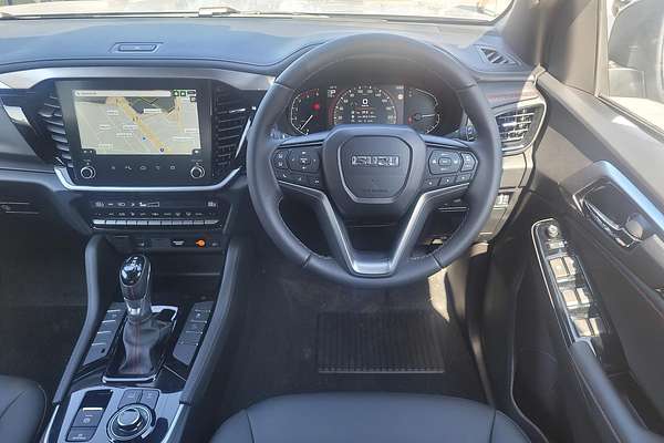 2025 Isuzu MU-X X-TERRAIN