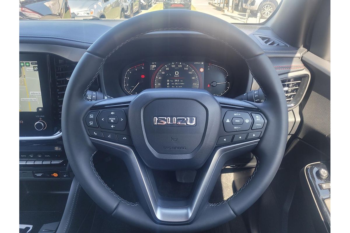 2025 Isuzu MU-X X-TERRAIN