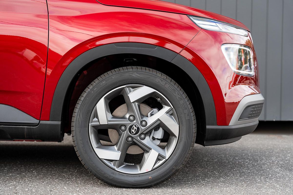 2025 Hyundai Venue Elite QX.V5