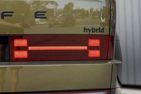 2025 Hyundai Santa Fe Hybrid Calligraphy MX5.V1