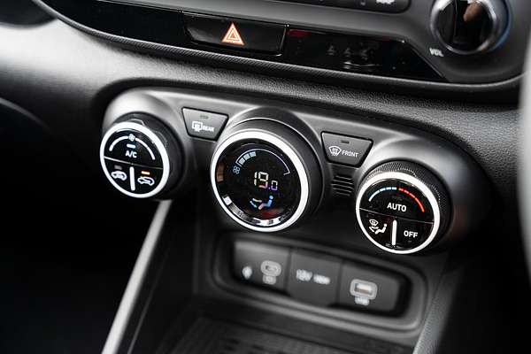 2025 Hyundai Venue Elite QX.V5