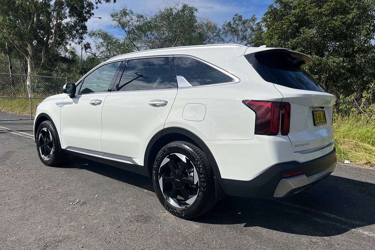 2023 Kia Sorento Sport+ MQ4 PE