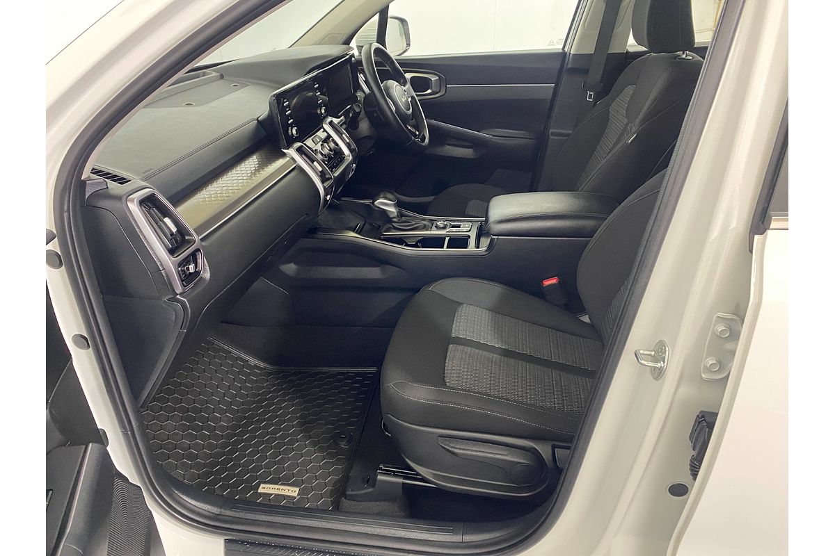 2023 Kia Sorento GT-Line MQ4