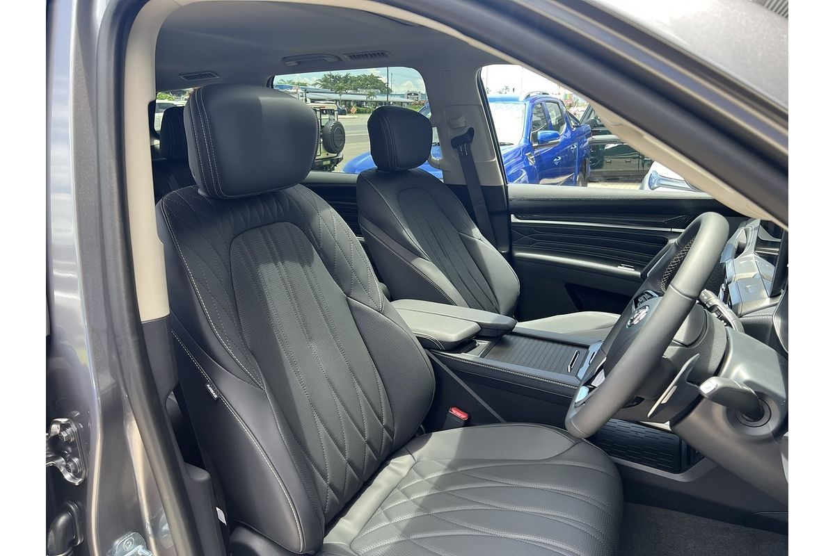 2024 LDV D90 Executive SV9A