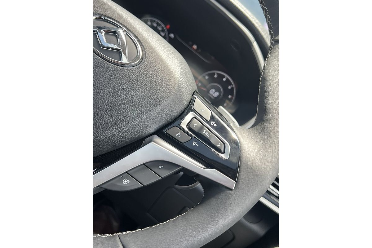 2024 LDV D90 Executive SV9A