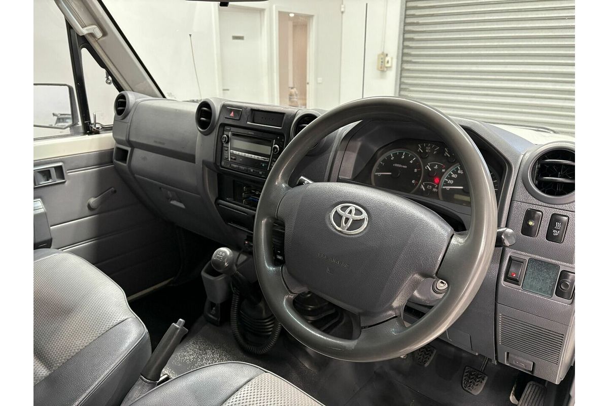 2011 Toyota Landcruiser Workmate Troopcarrier VDJ78R