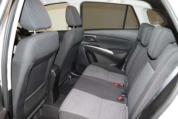 2023 Suzuki S-Cross GL+ JYB