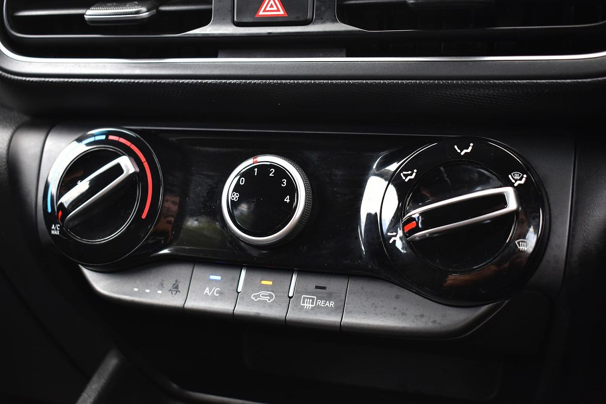 2021 Hyundai Kona Active OS.V4