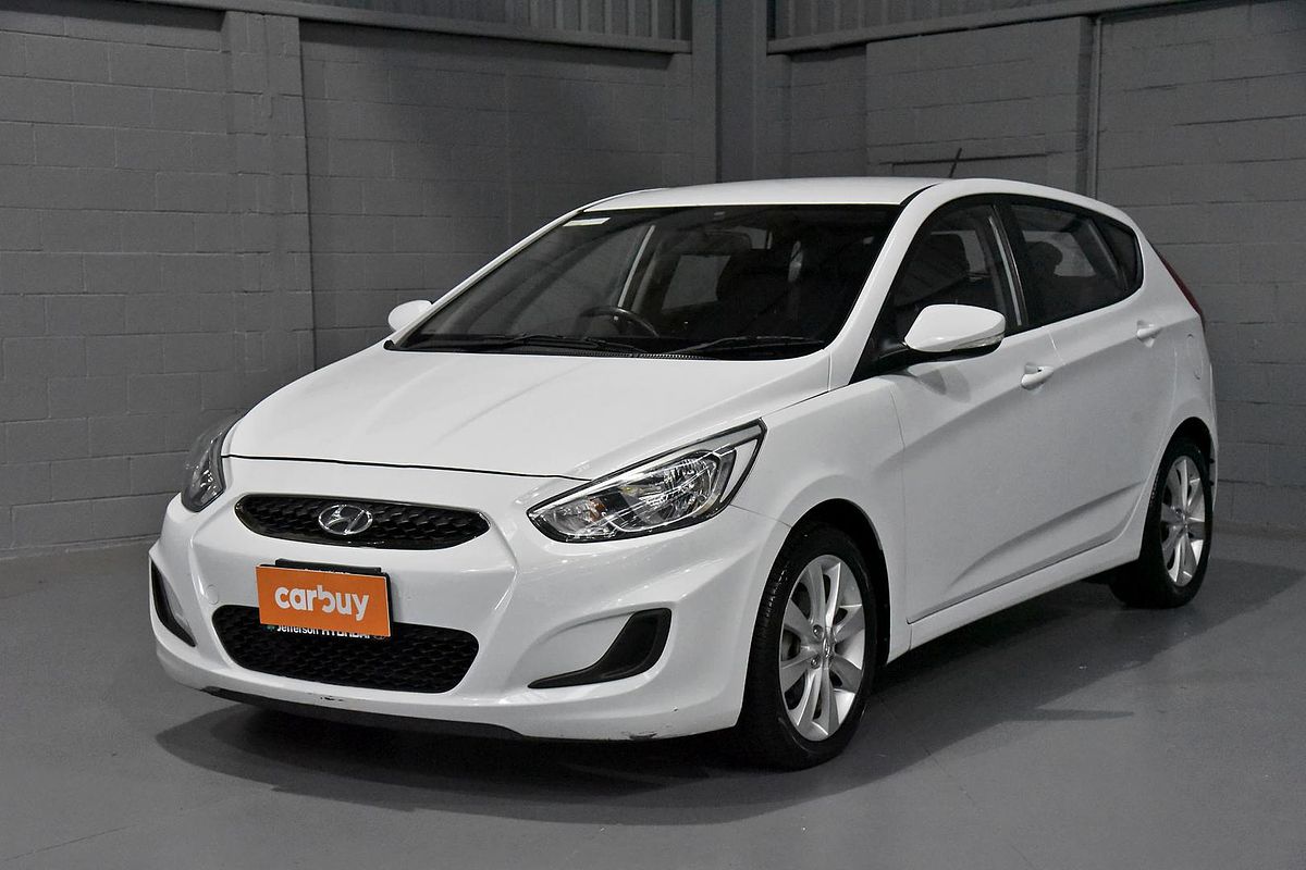 2018 Hyundai Accent Sport RB6