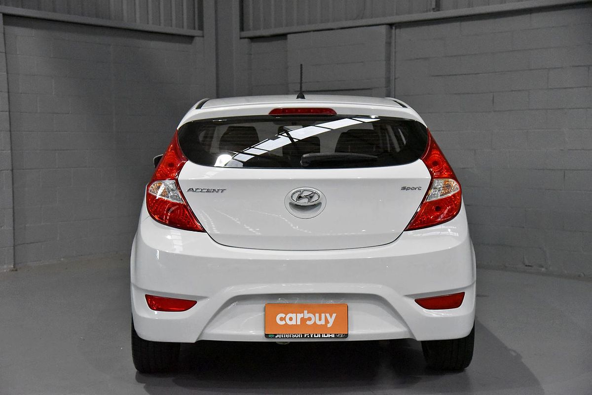 2018 Hyundai Accent Sport RB6