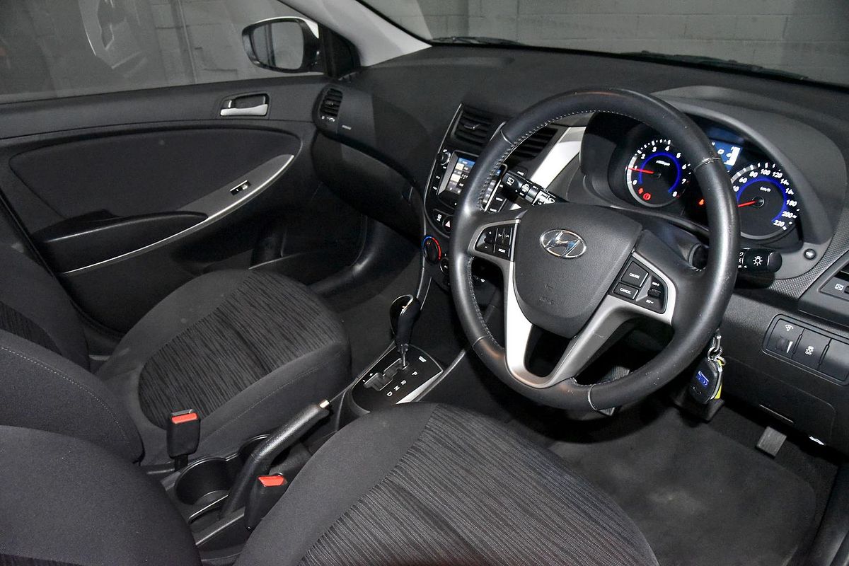 2018 Hyundai Accent Sport RB6