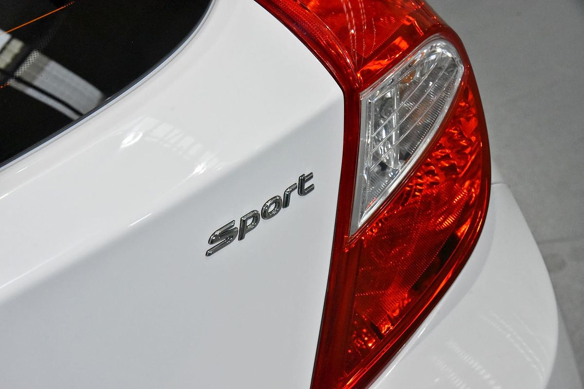 2018 Hyundai Accent Sport RB6