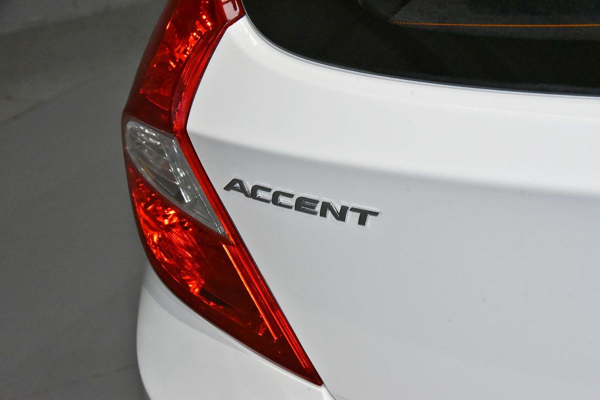 2018 Hyundai Accent Sport RB6