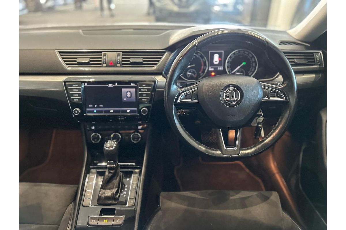 2017 SKODA Superb 162TSI NP