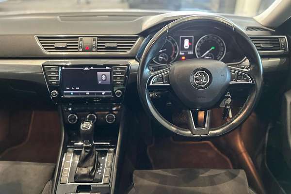 2017 SKODA Superb 162TSI NP