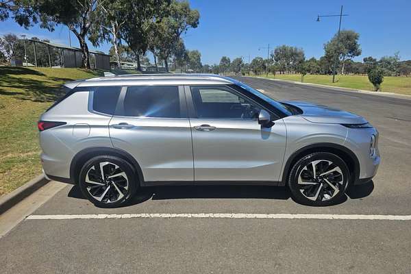 2024 Mitsubishi Outlander Aspire ZM