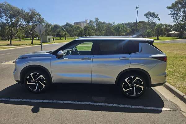 2024 Mitsubishi Outlander Aspire ZM