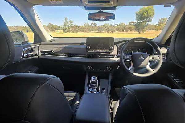 2024 Mitsubishi Outlander Aspire ZM