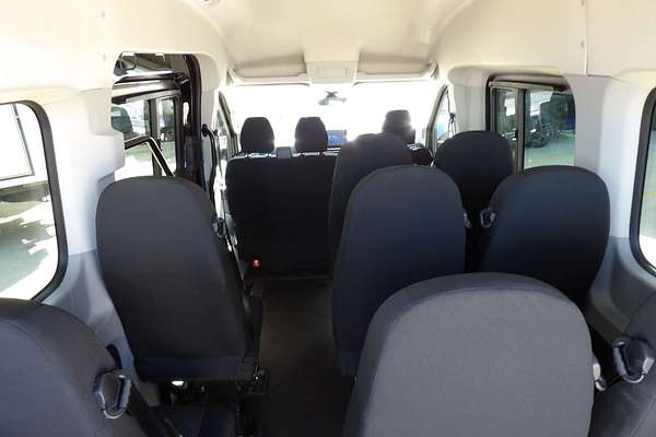 2022 LDV Deliver 9   LWB