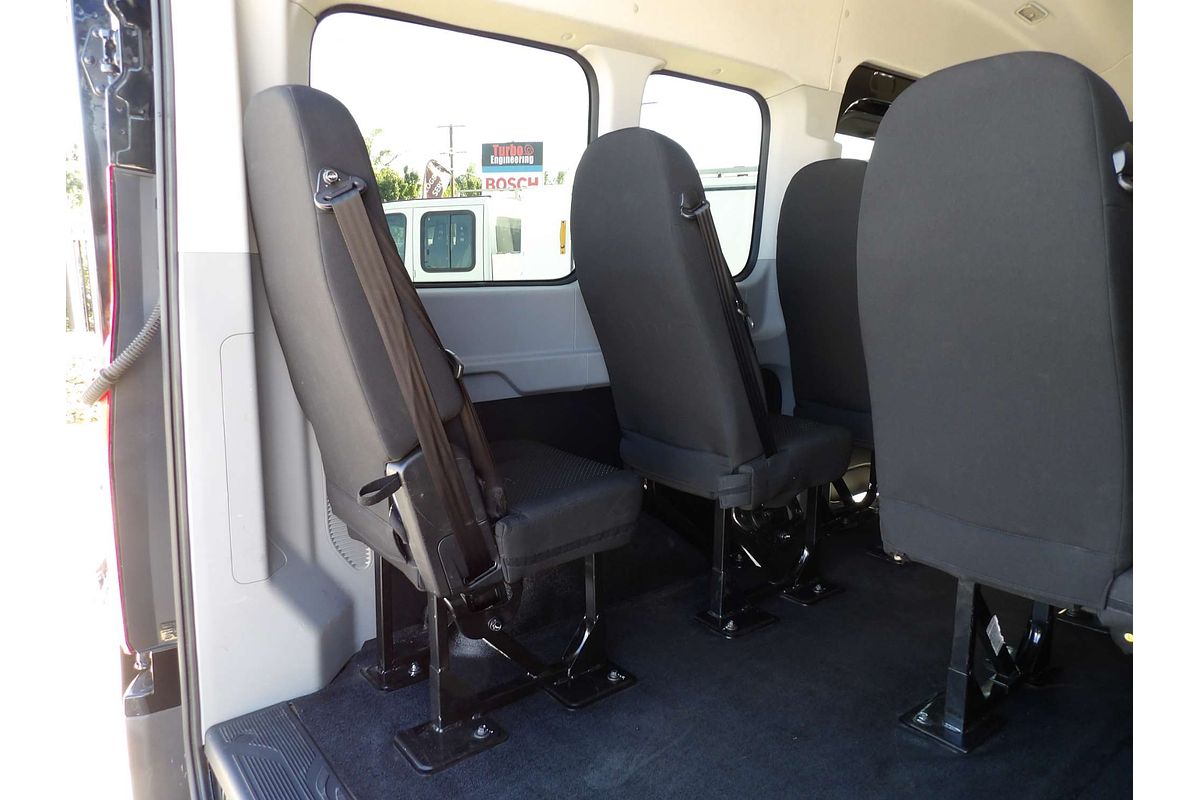 2022 LDV Deliver 9   LWB