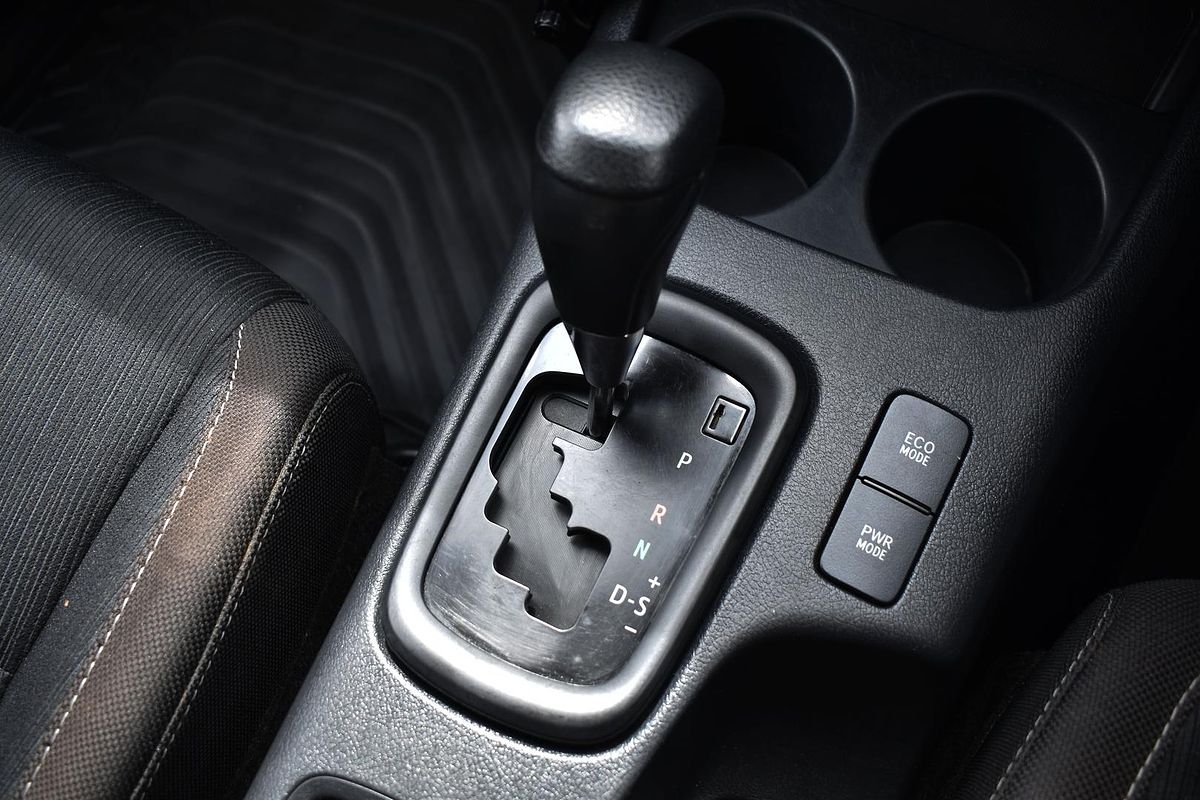 2020 Toyota Hilux SR GUN126R 4X4
