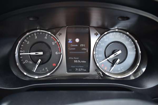 2020 Toyota Hilux SR GUN126R 4X4
