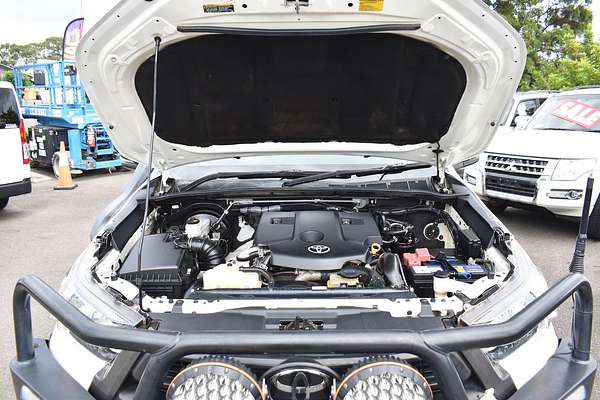2020 Toyota Hilux SR GUN126R 4X4