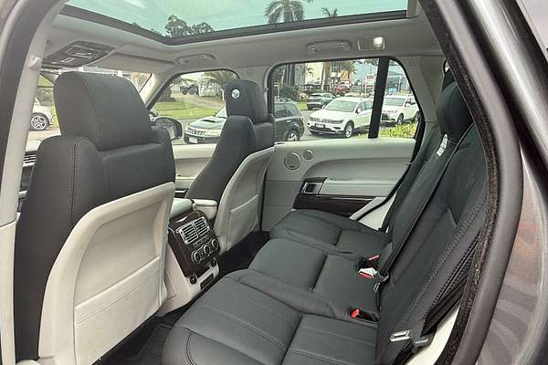 2016 Land Rover Range Rover SDV8 Vogue SE L405