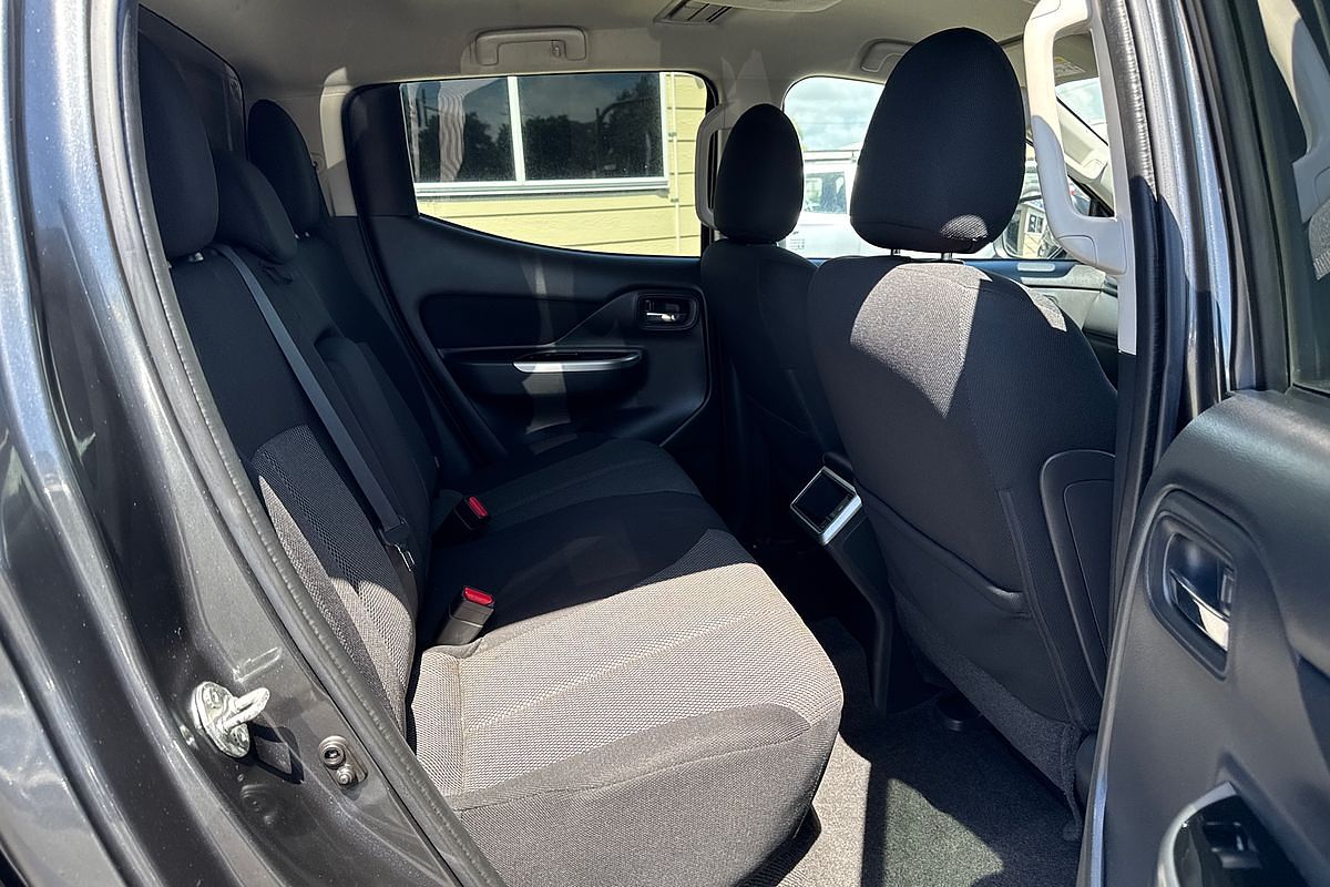 2019 Mitsubishi Triton GLS MR 4X4