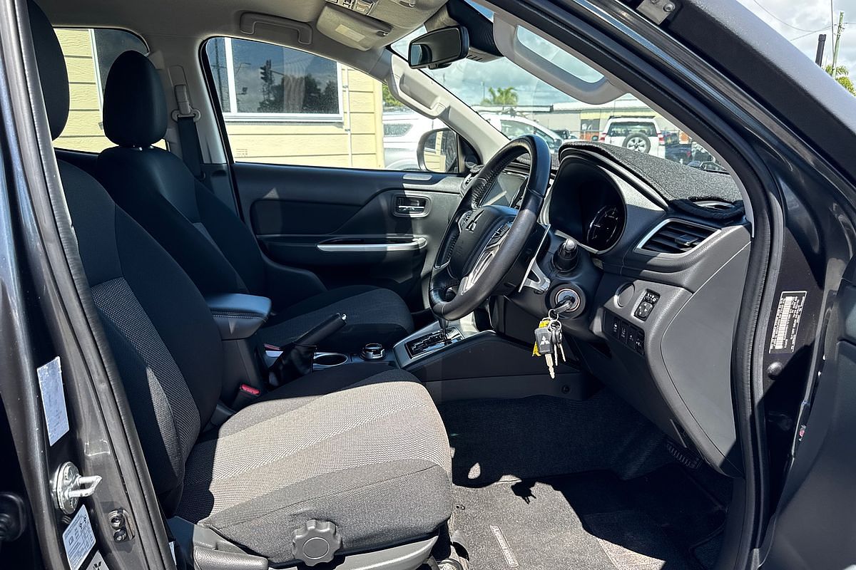 2019 Mitsubishi Triton GLS MR 4X4