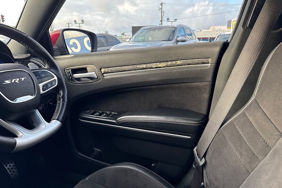 2019 Chrysler 300 SRT LX
