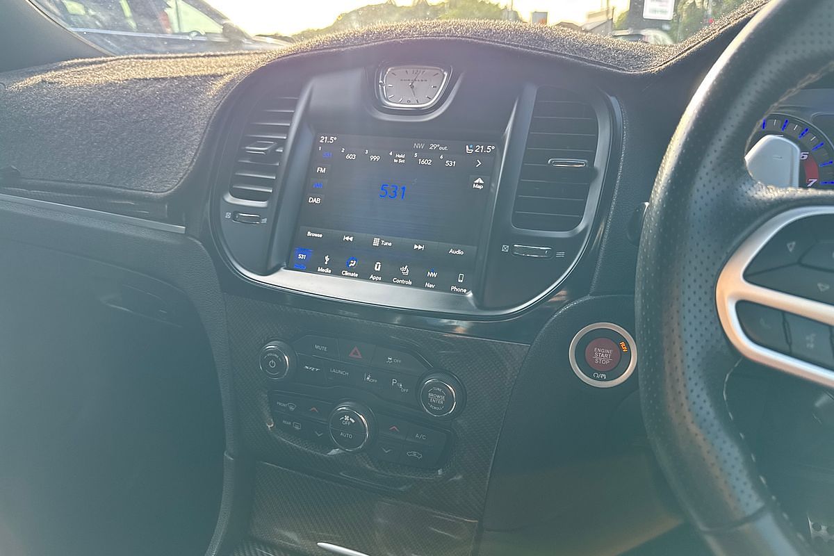 2019 Chrysler 300 SRT LX