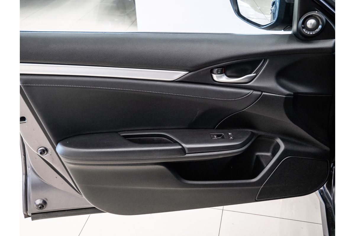 2020 Honda Civic VTi-LX 10th Gen