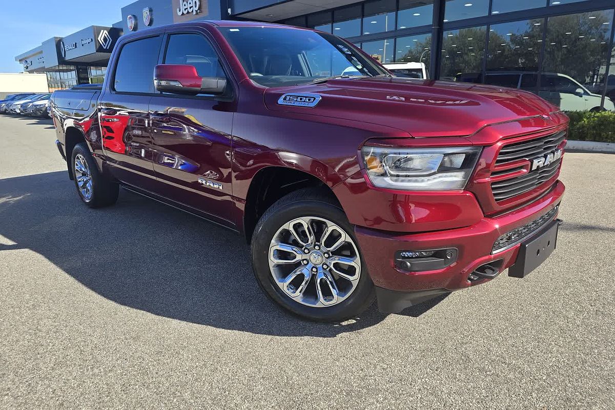2024 RAM 1500 Laramie Sport RamBox DT 4X4 SWB