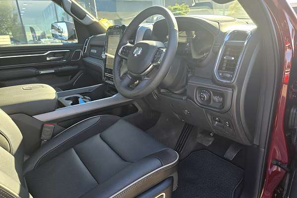 2024 RAM 1500 Laramie Sport RamBox DT 4X4 SWB