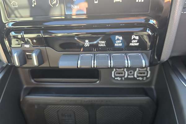 2024 RAM 1500 Laramie Sport RamBox DT 4X4 SWB