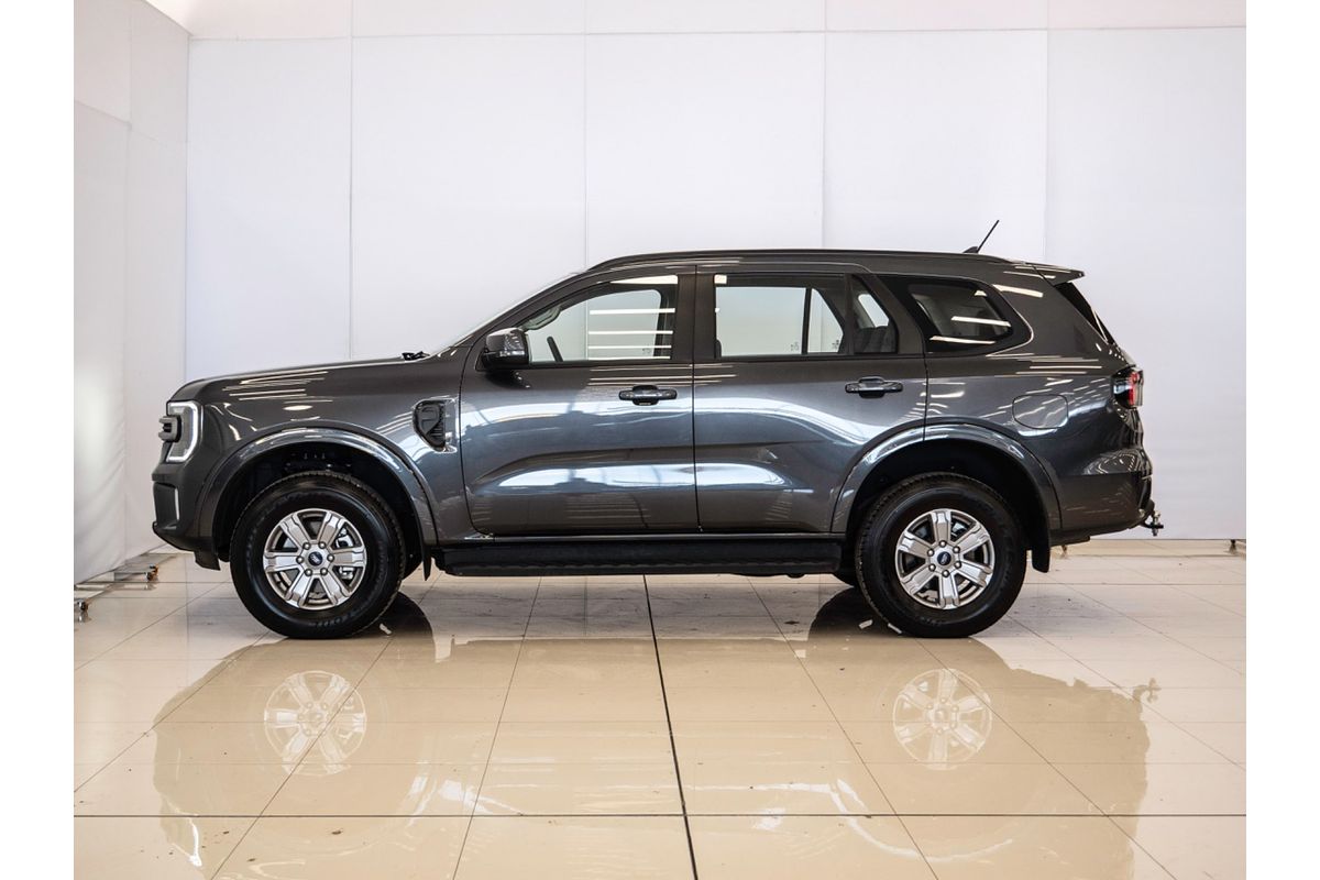 2024 Ford Everest Ambiente