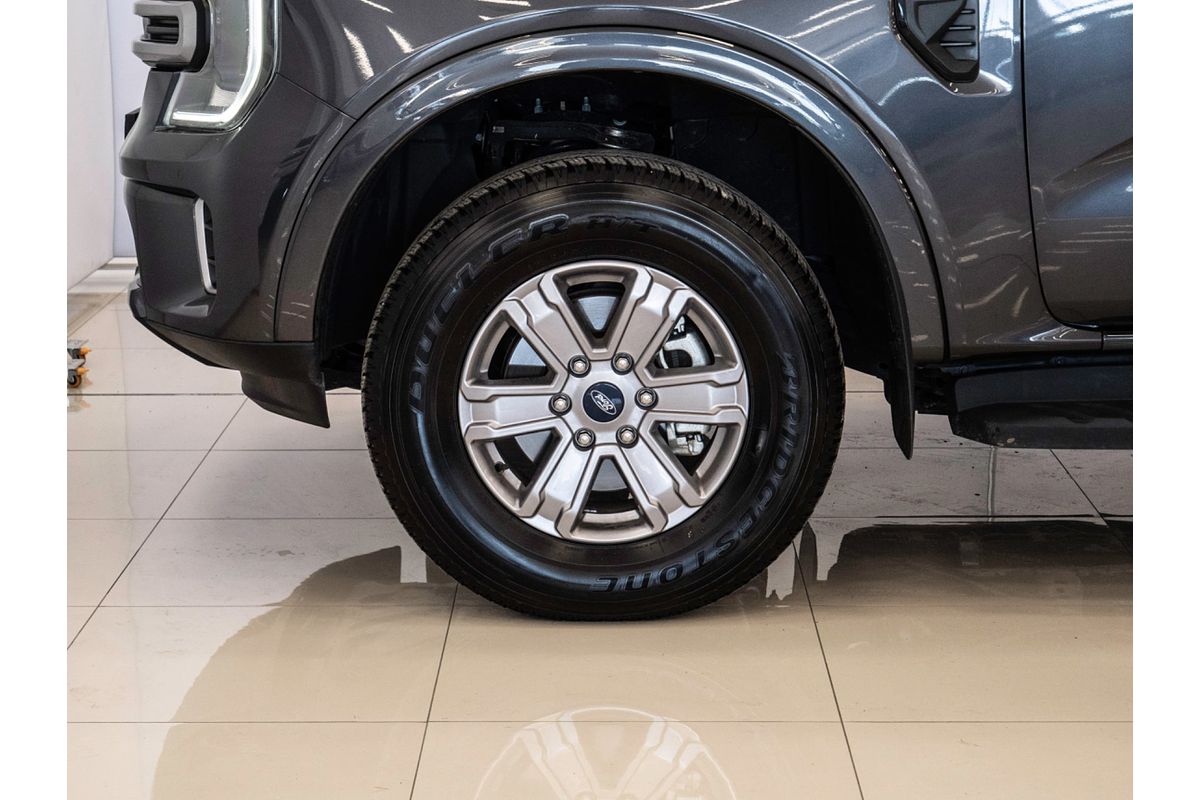 2024 Ford Everest Ambiente