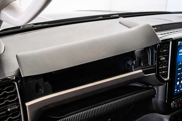 2024 Ford Everest Ambiente