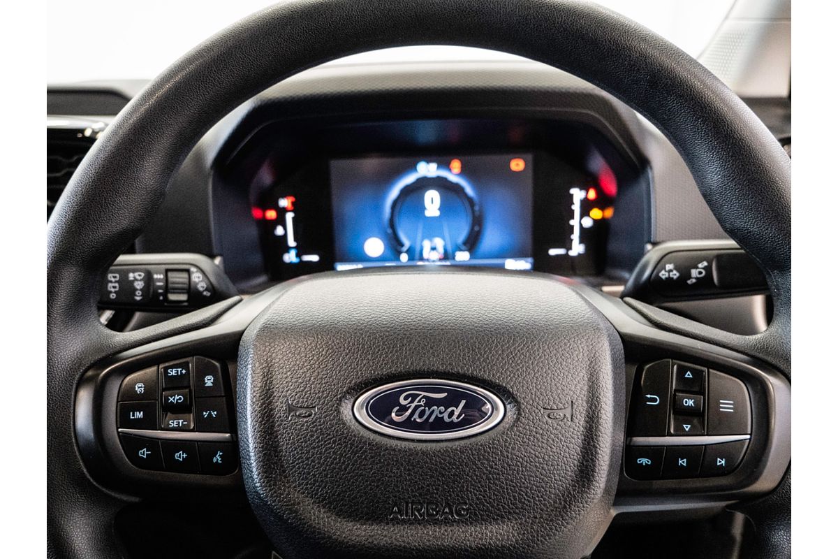 2024 Ford Everest Ambiente