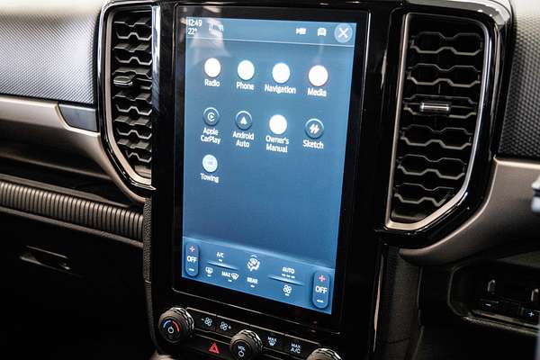 2024 Ford Everest Ambiente