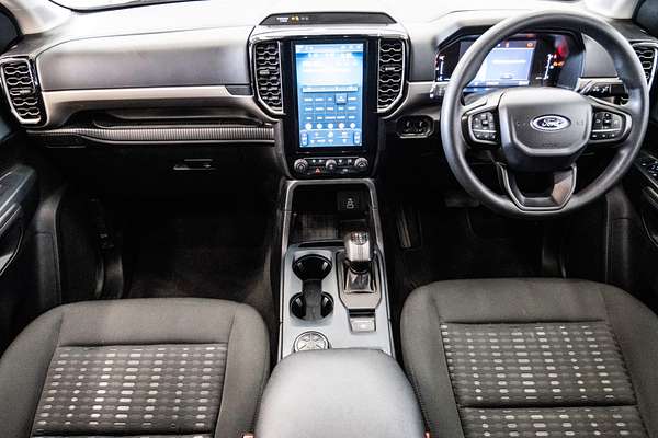 2024 Ford Everest Ambiente